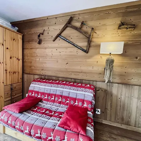 Authentique 2 Etoiles Aux Menuires Avec Wifi - Fr-1-852-5 Apartament *